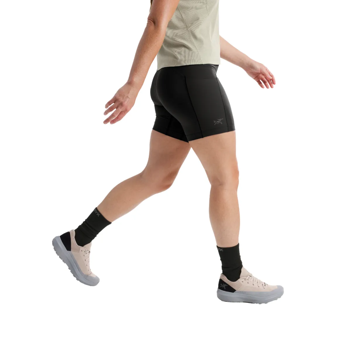 Arc'teryx Essent HighRise Utility Short 6", dame (Black)