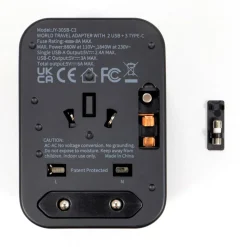 Origin Outdoors Travel Adapter - global oplader